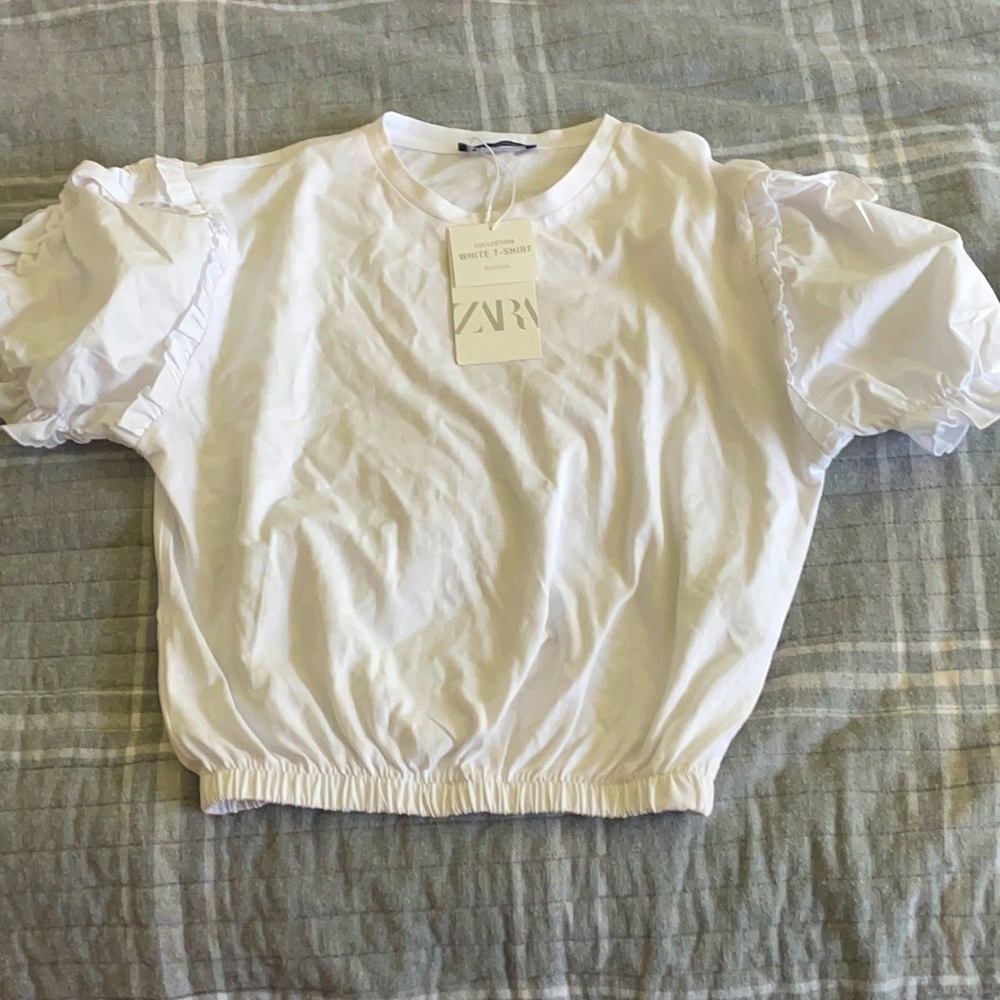White T-Shirt with Ruffles by Zara